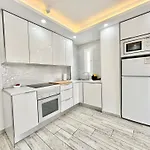 Torres De Yomely - M4g Apartamento