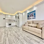 Apartamento Torres De Yomely - M4g *