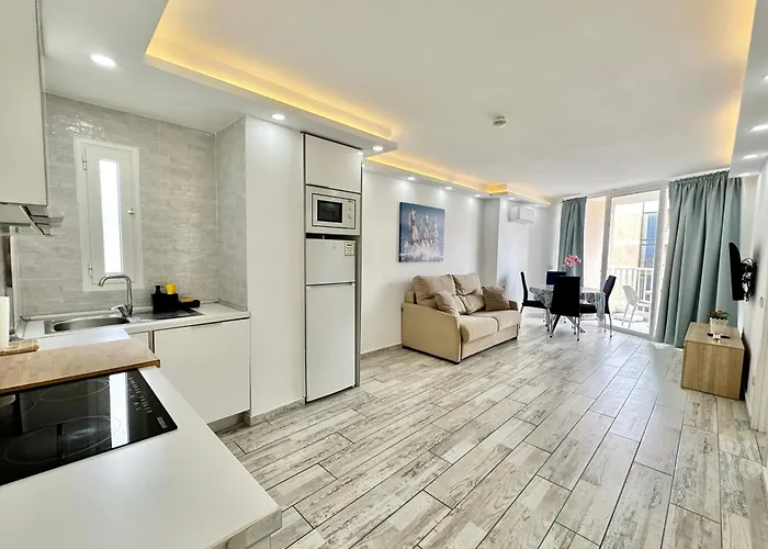 Torres De Yomely - M4g