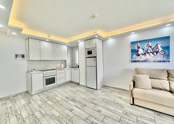 Apartamento Torres De Yomely - M4g Playa de las Americas (Tenerife)